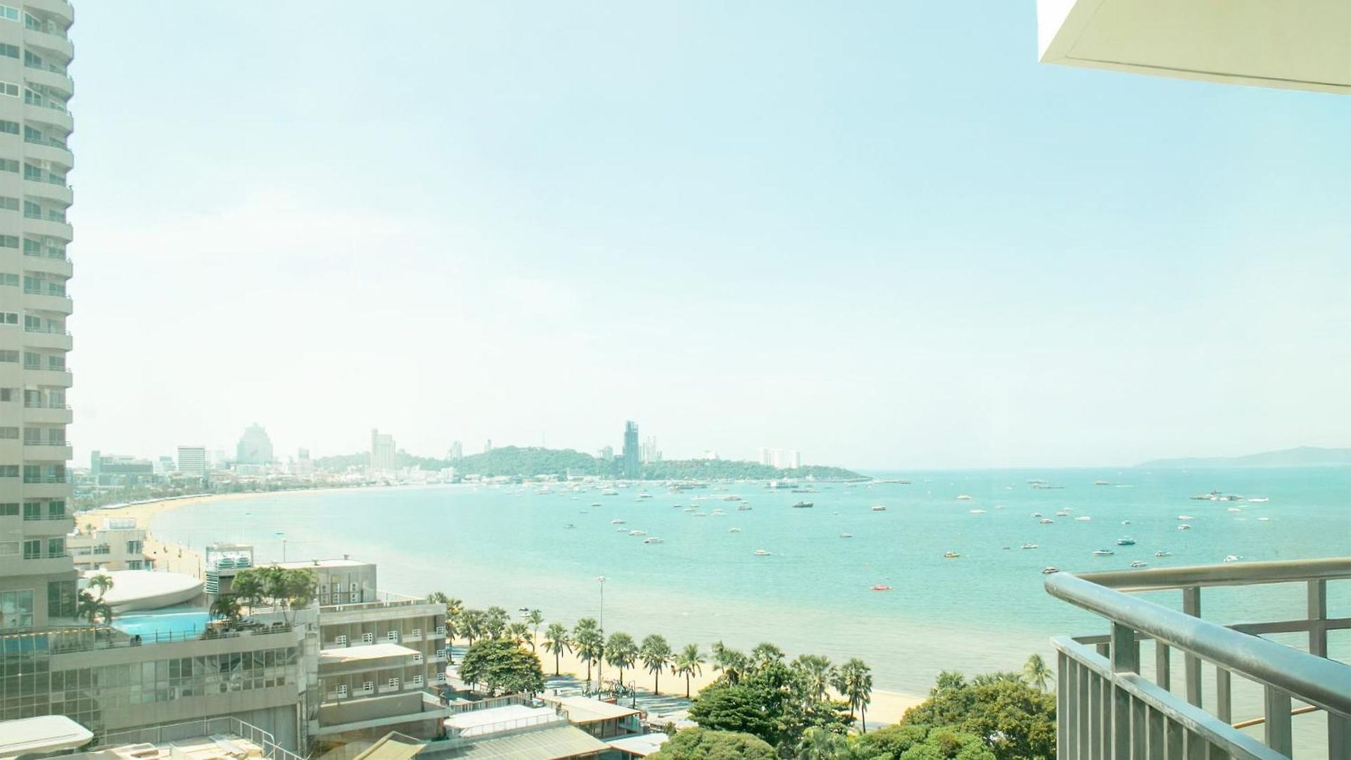 By Ihg 5*