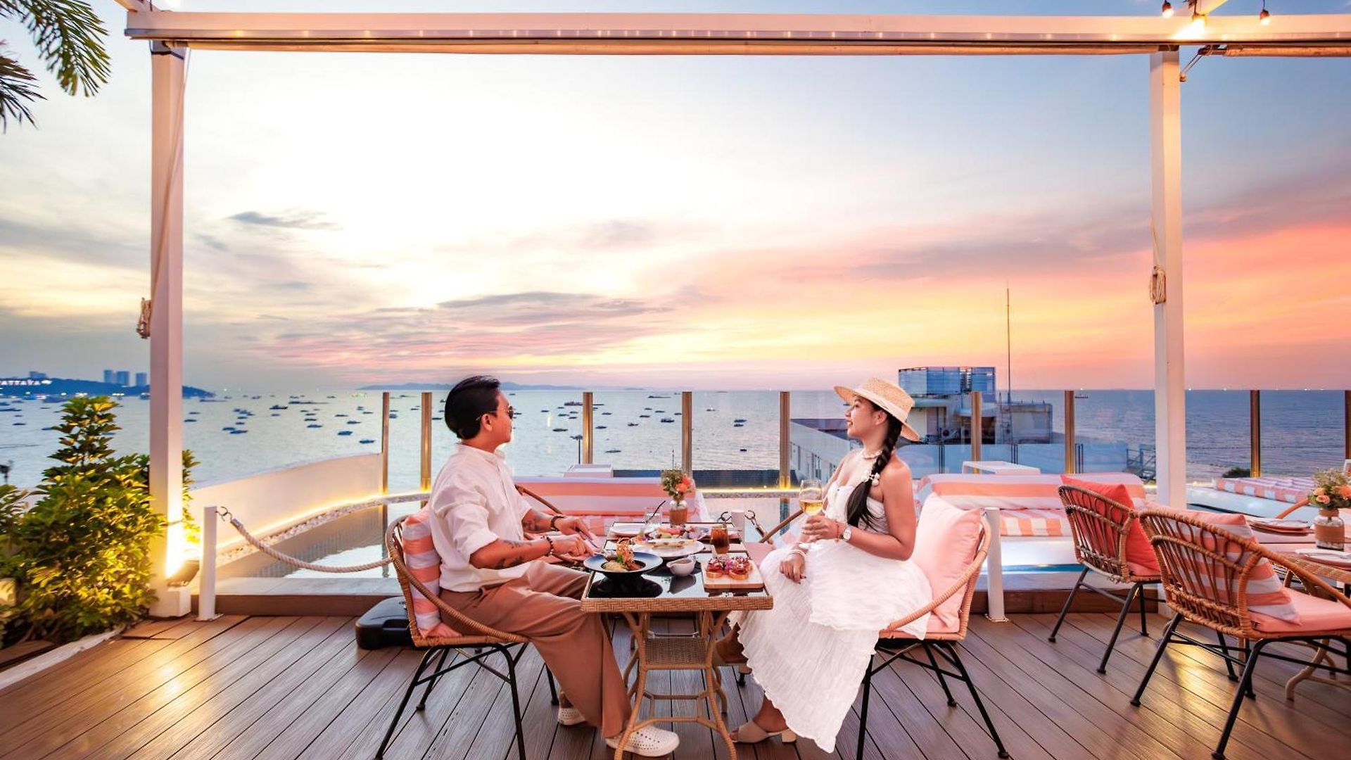 พัทยาซีวิว - Sha Extra 4* Pattaya