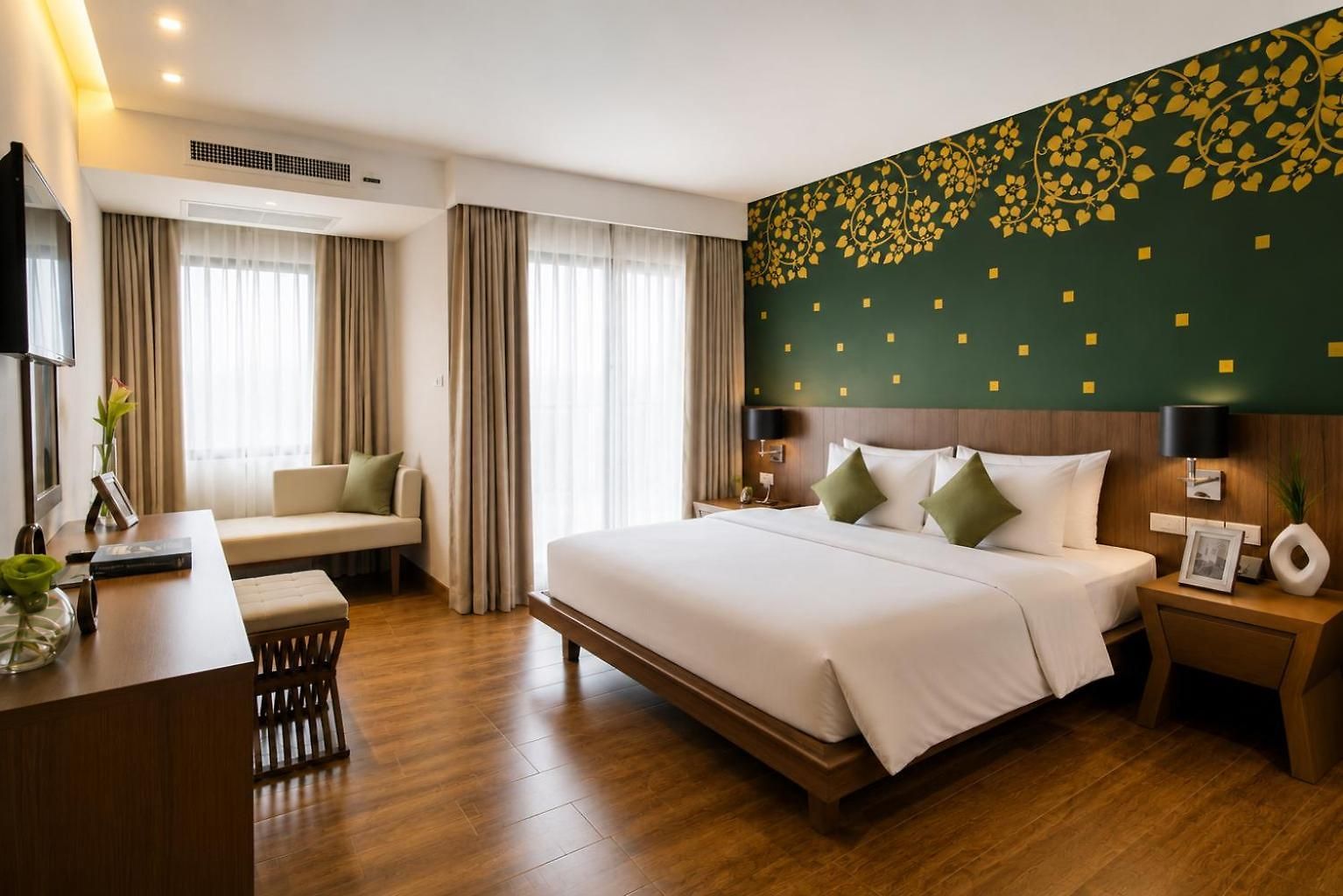เทวัญ จอมเทียน พัทยา โรงแรม 4*
