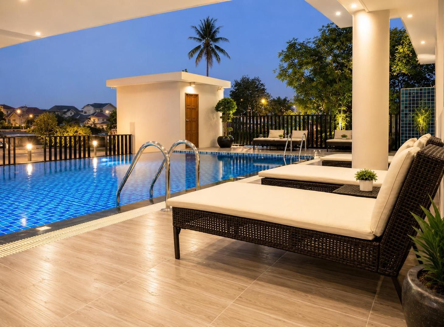 เทวัญ จอมเทียน พัทยา โรงแรม 4*