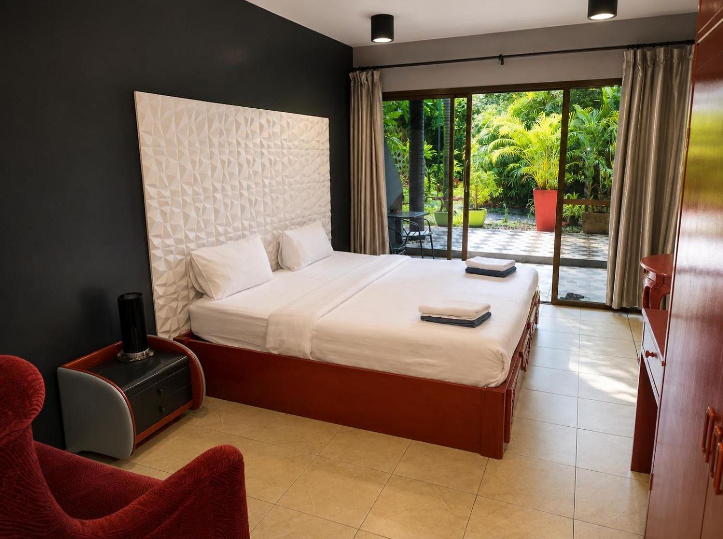 Momento Hotel