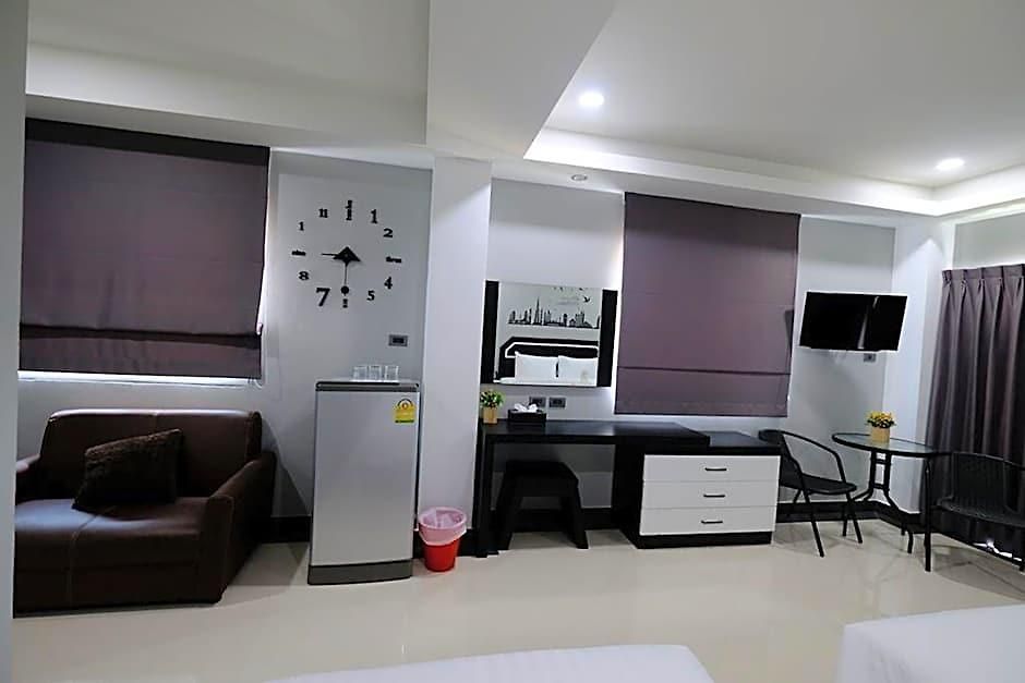 โรงแรม The Tung