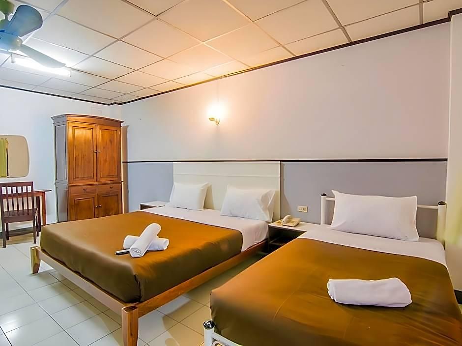 Sutus Court 4 Hotel Pattaya