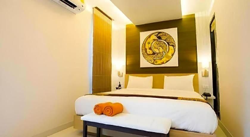 P72 โรงแรม 2*
