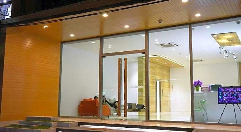 โรงแรม The Scenery 3*