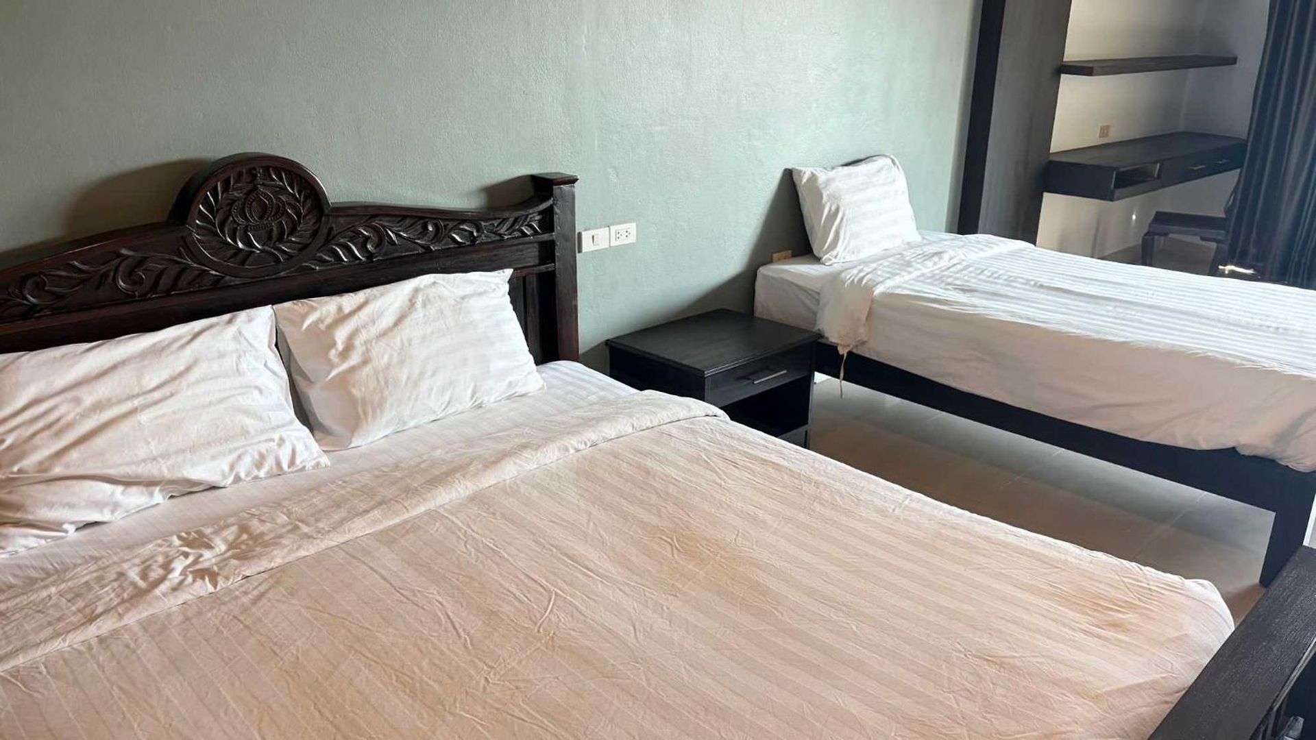 โรงแรม Sunday Wongamat Privacy 4*
