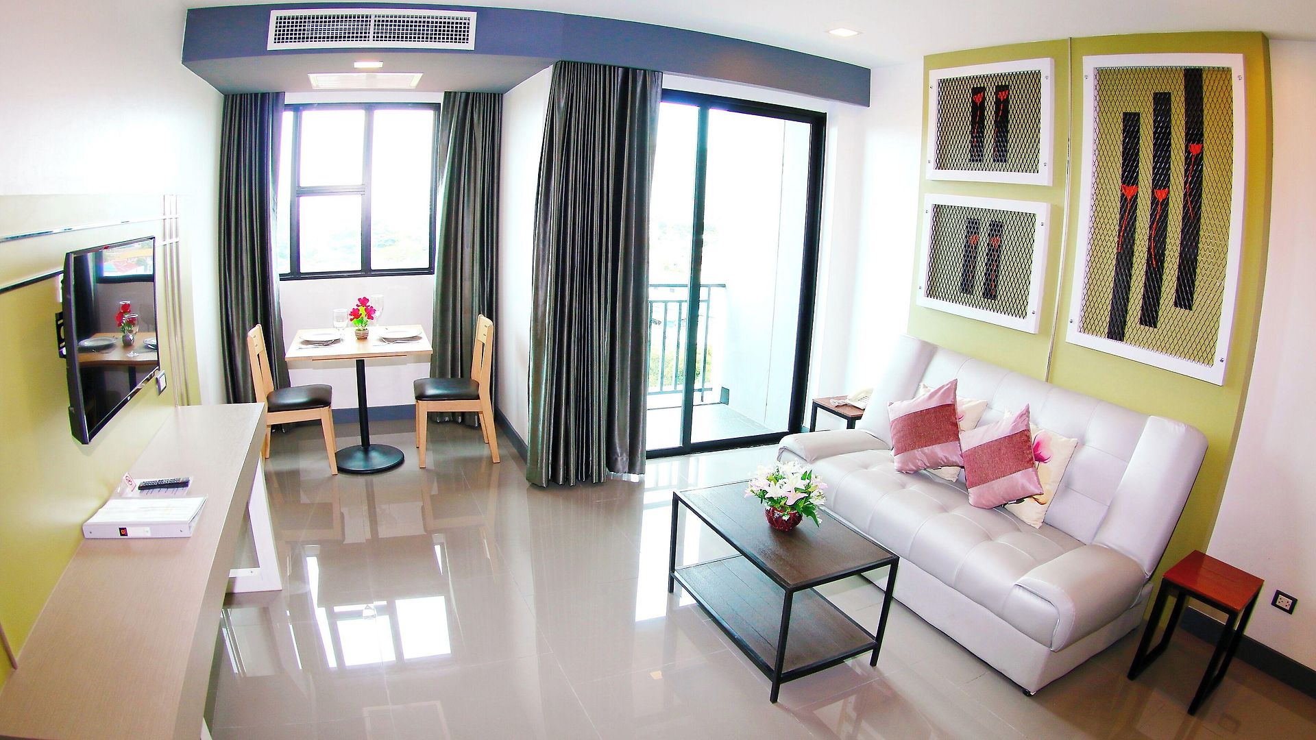 Hotel Arthitaya Nature & Lakkhana Poolside Pattaya
