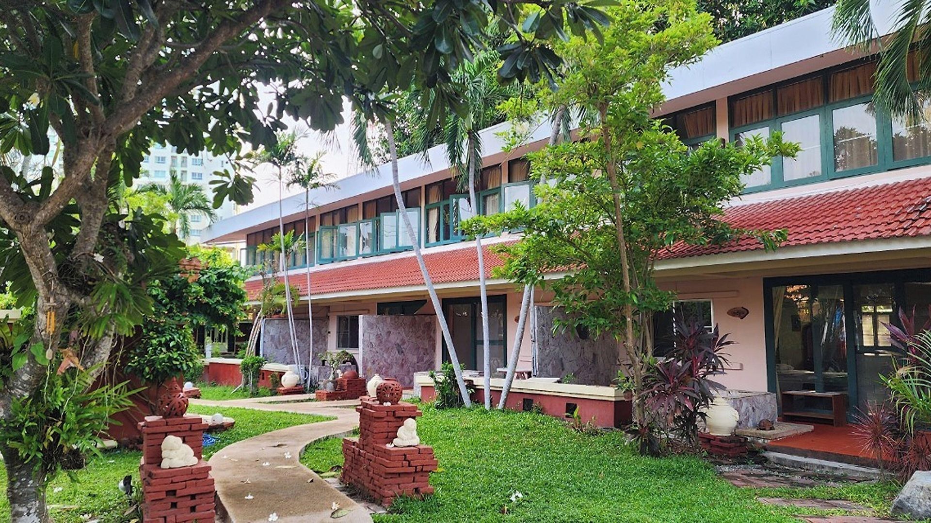 Safari Riviera Pattaya
