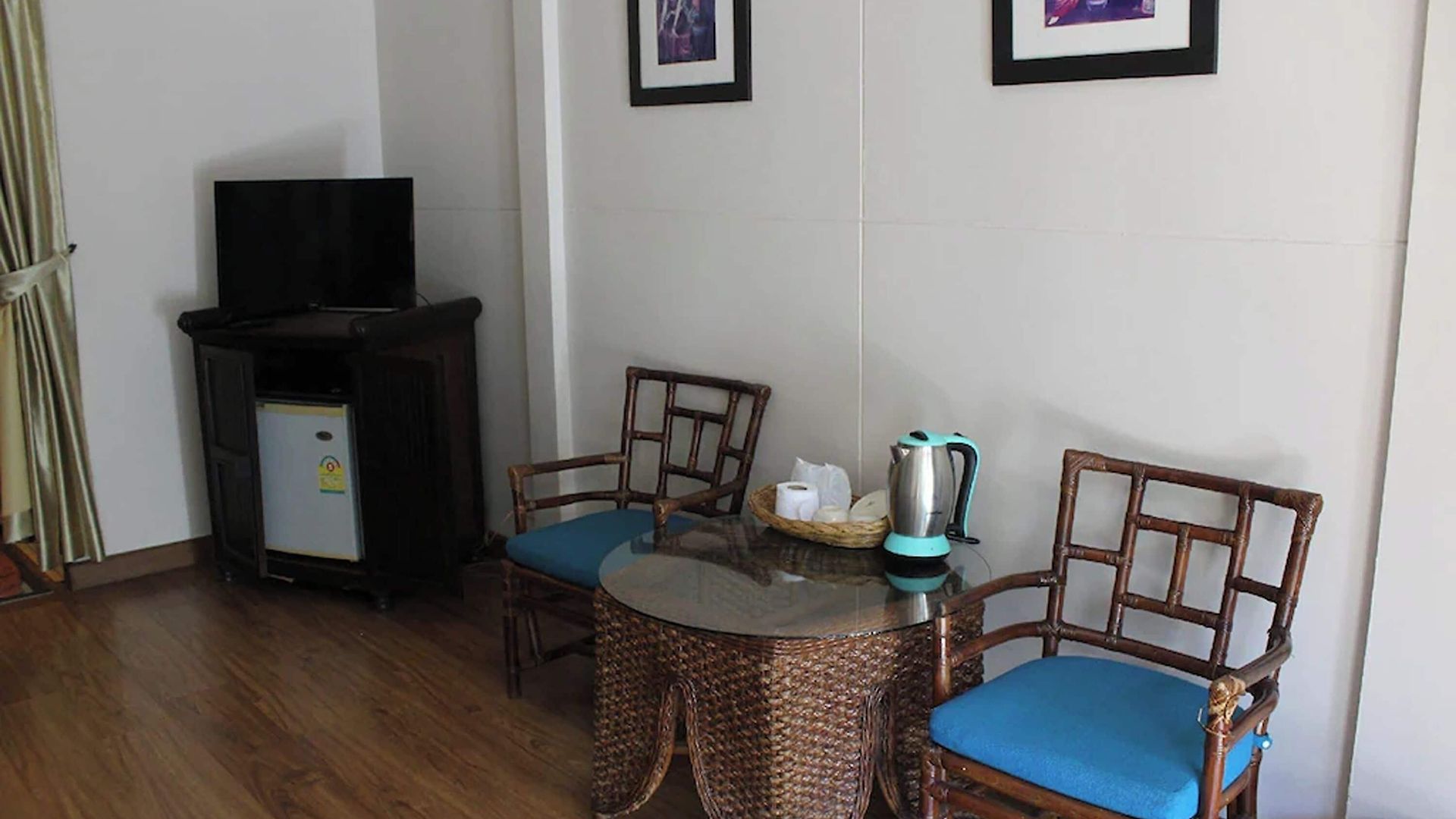 Safari Riviera โรงแรม Pattaya