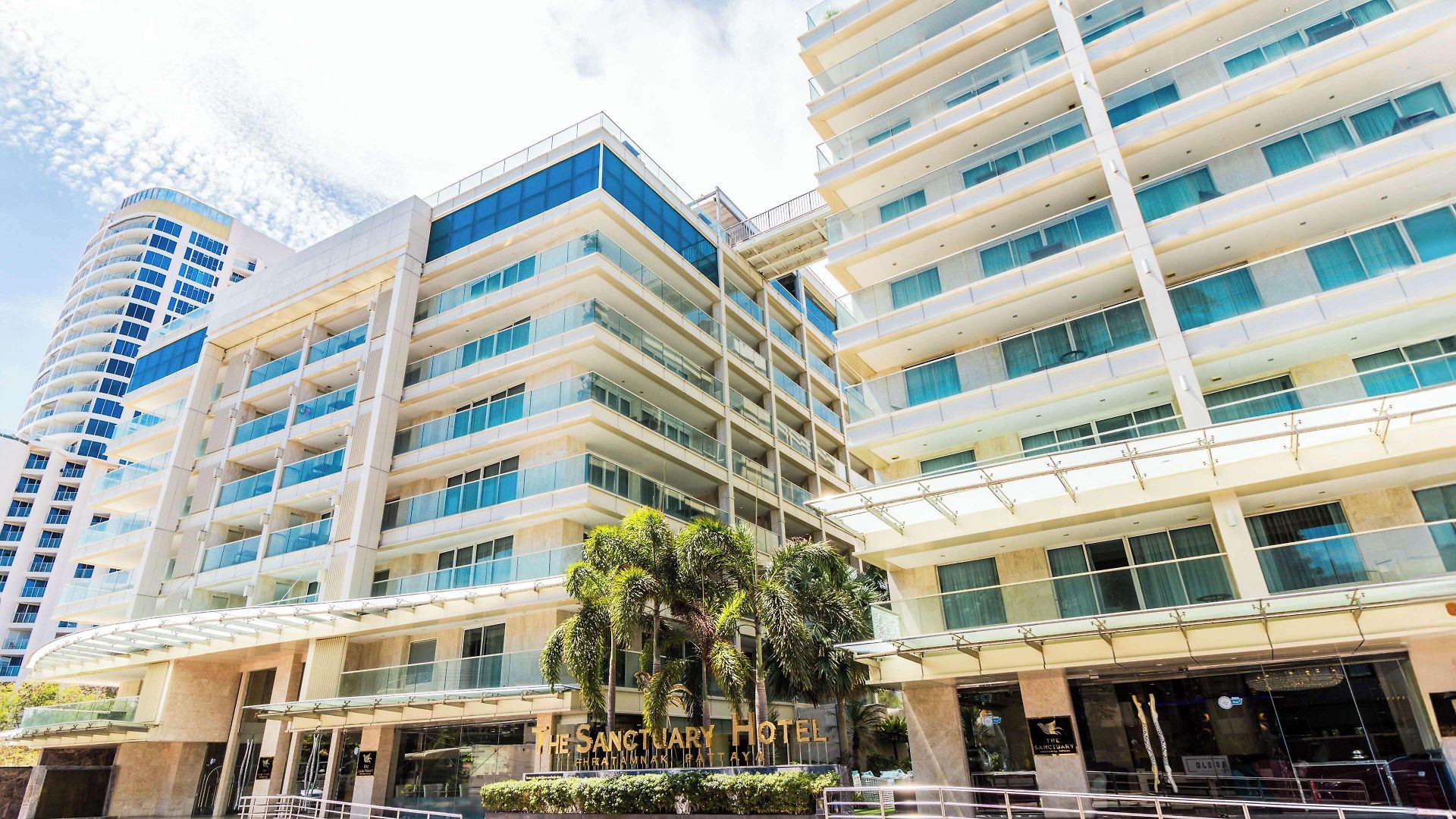 โรงแรม The Sanctuary Pattaya, Bw Signature Collection