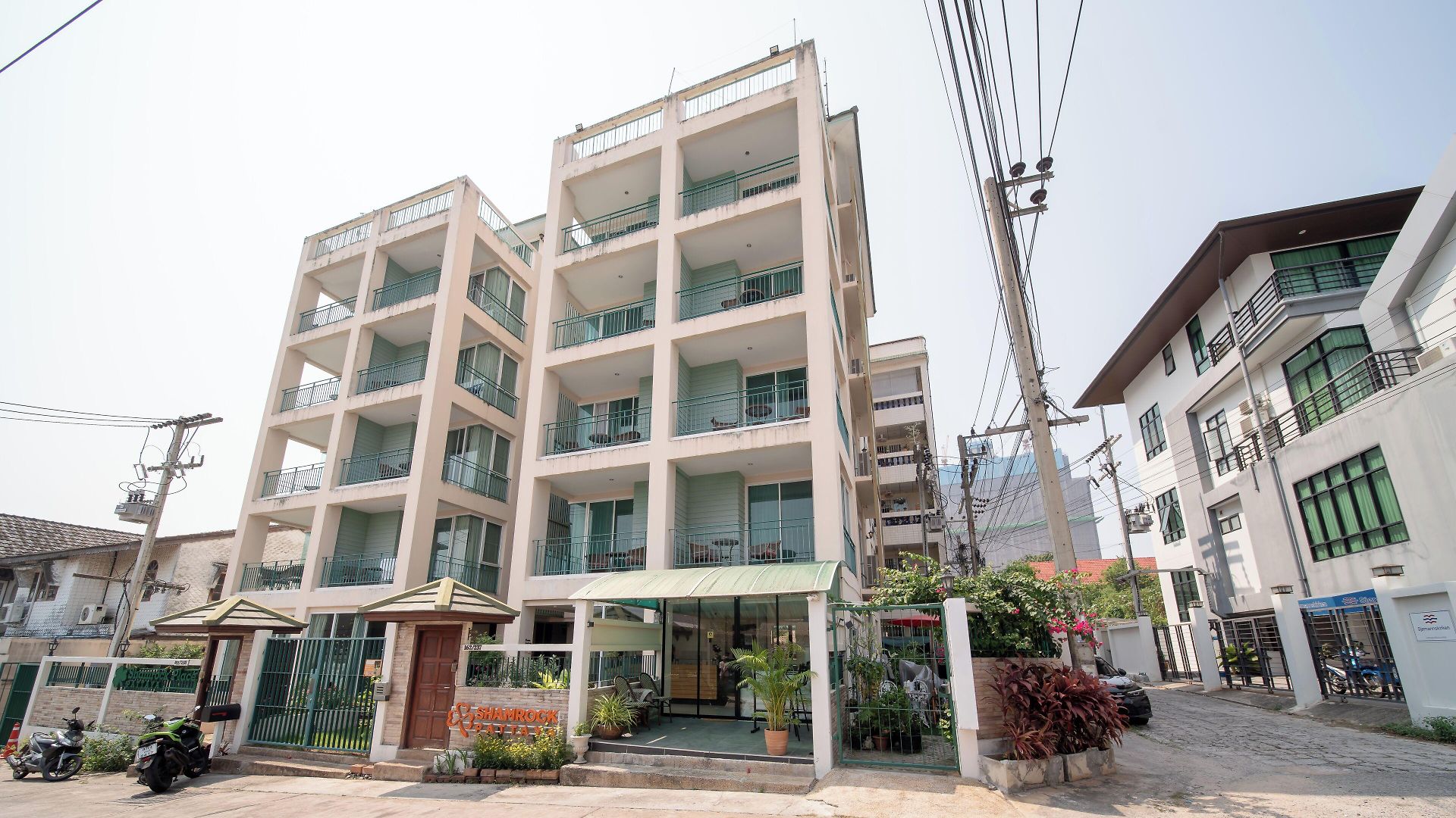 โรงแรม Shamrock