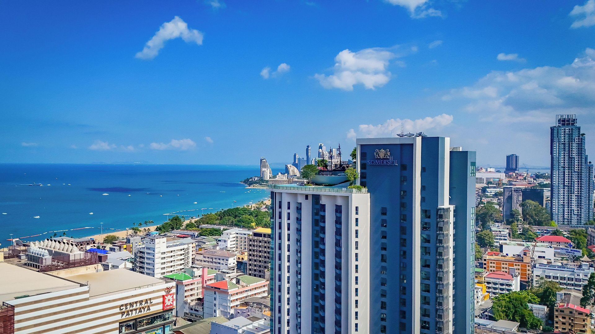 โรงแรม Somerset