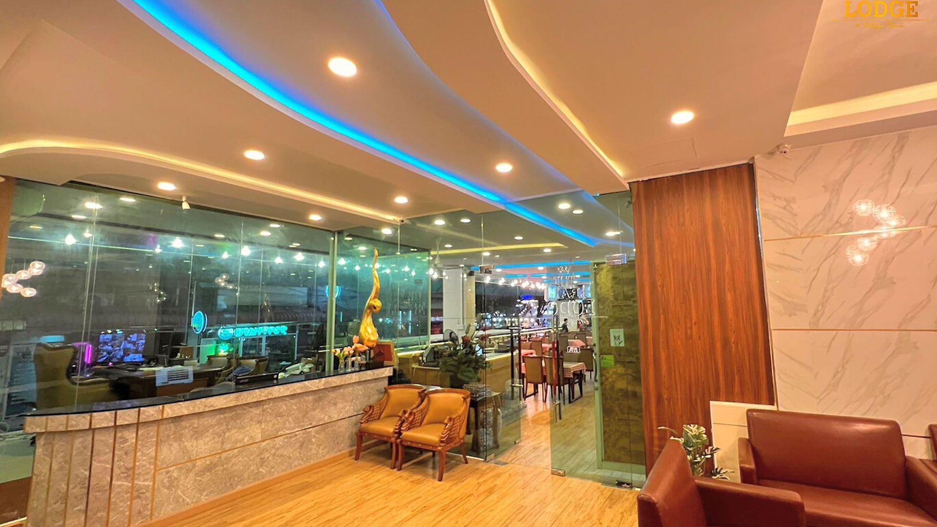 โรงแรม The Grand 3*