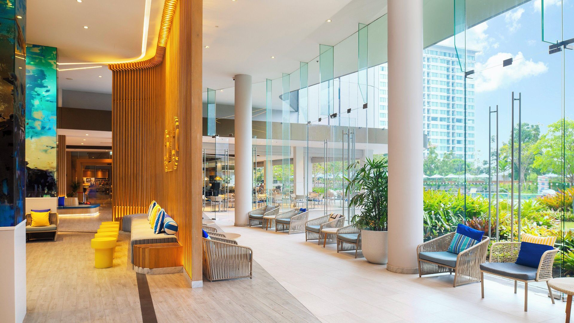 Ozo North โรงแรม 4*