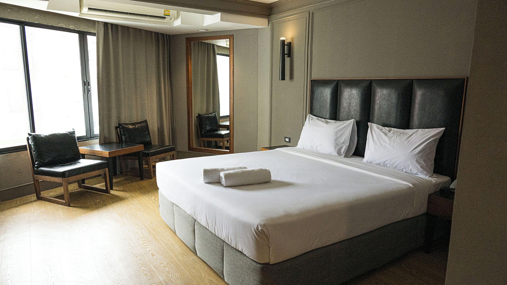 Marine Plaza 3*