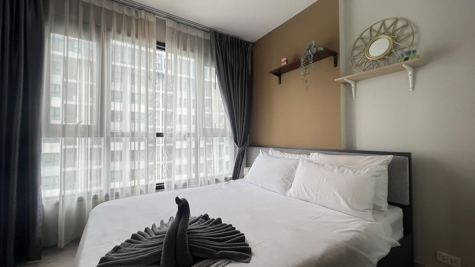 Aparthotel The Base By Mickey Pattaya