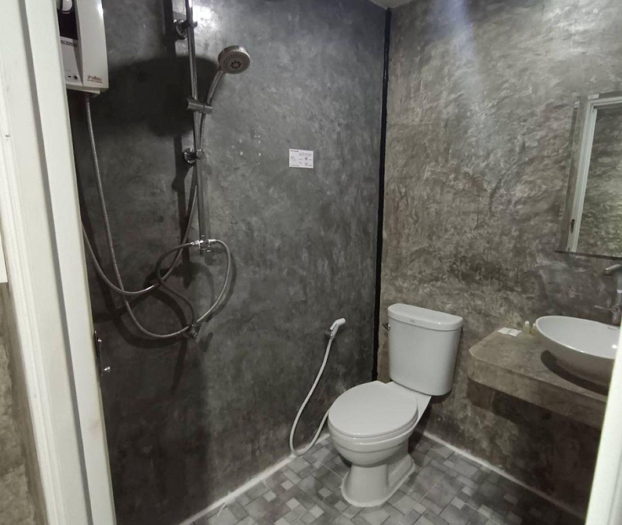 Rakchayanin Koh Larn Hotel