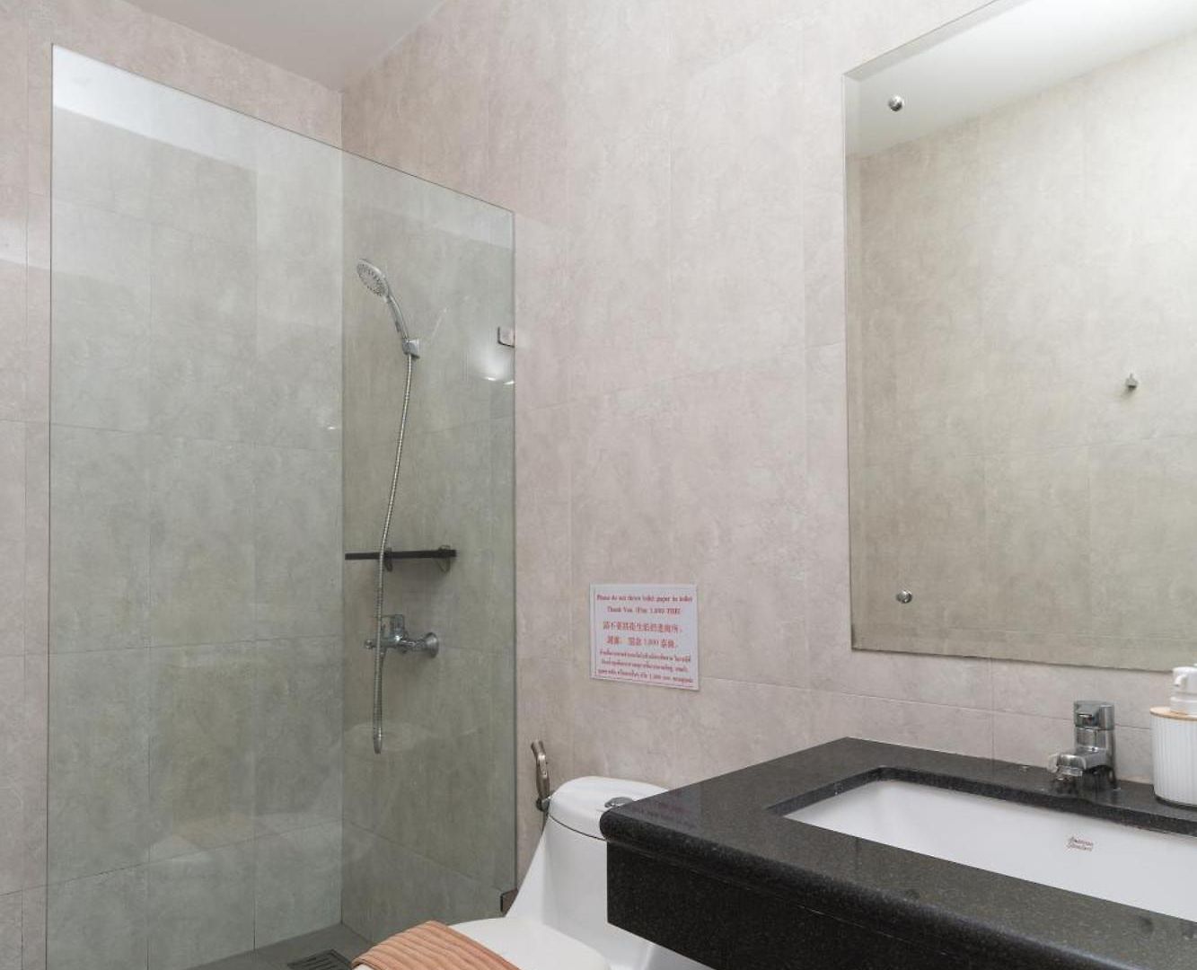 Luxury Pool 4 Bedroom 900m 1.5 Km Downtown