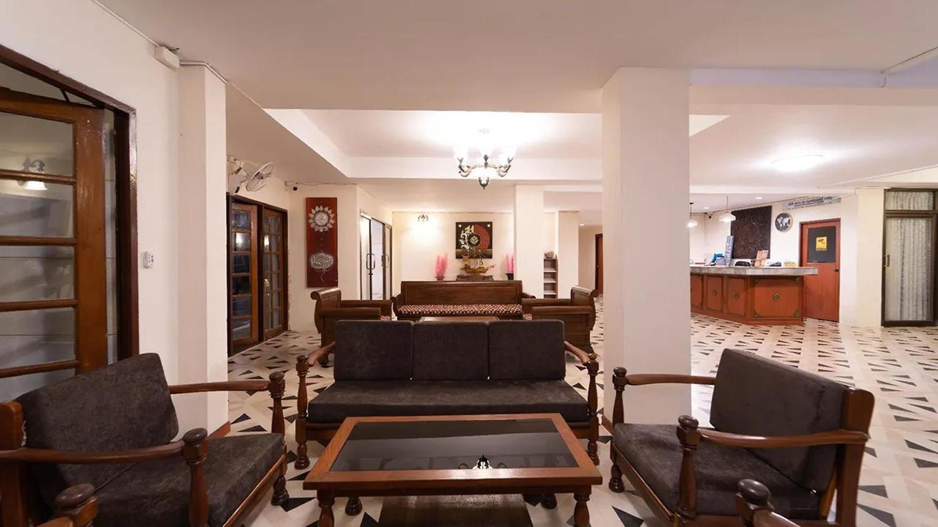 Hillside Hotel Pattaya
