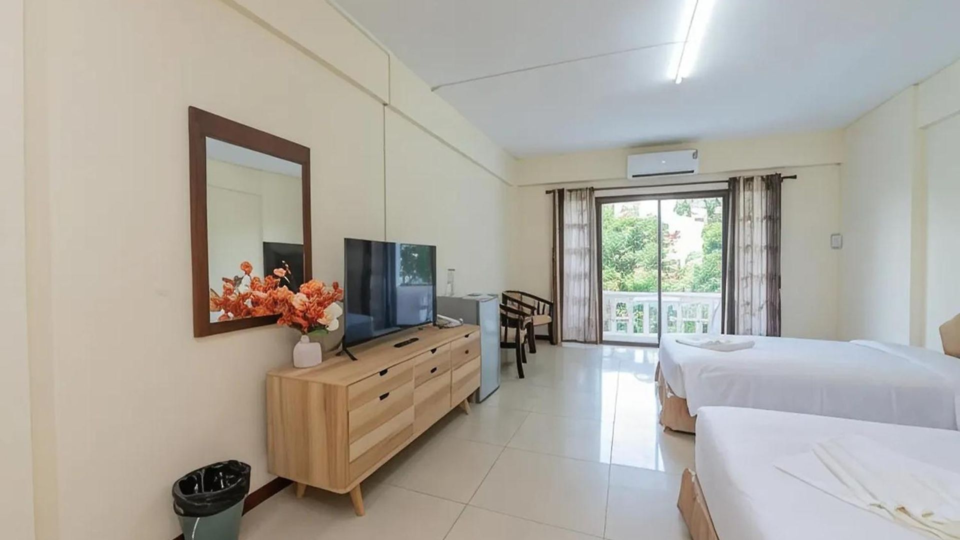 Hillside Hotel Pattaya