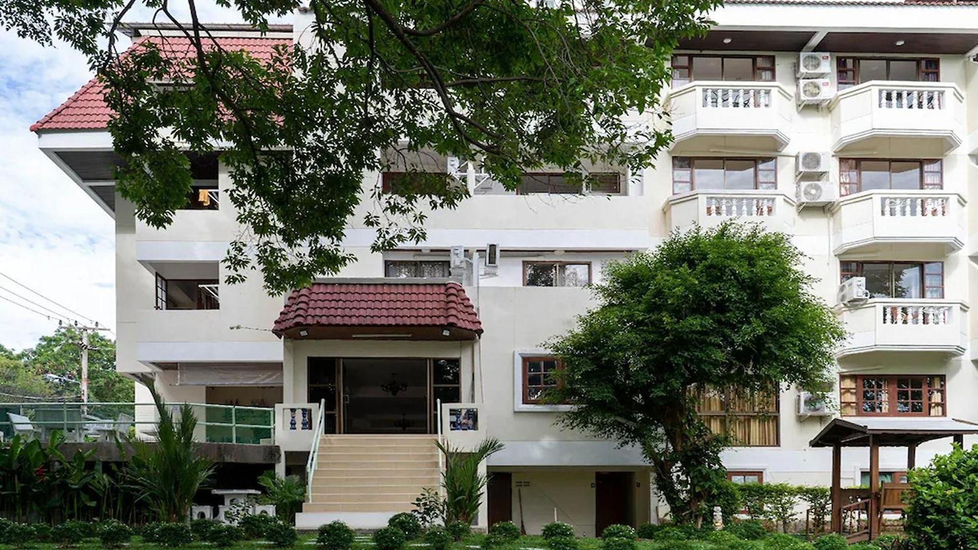 Hotel Hillside
