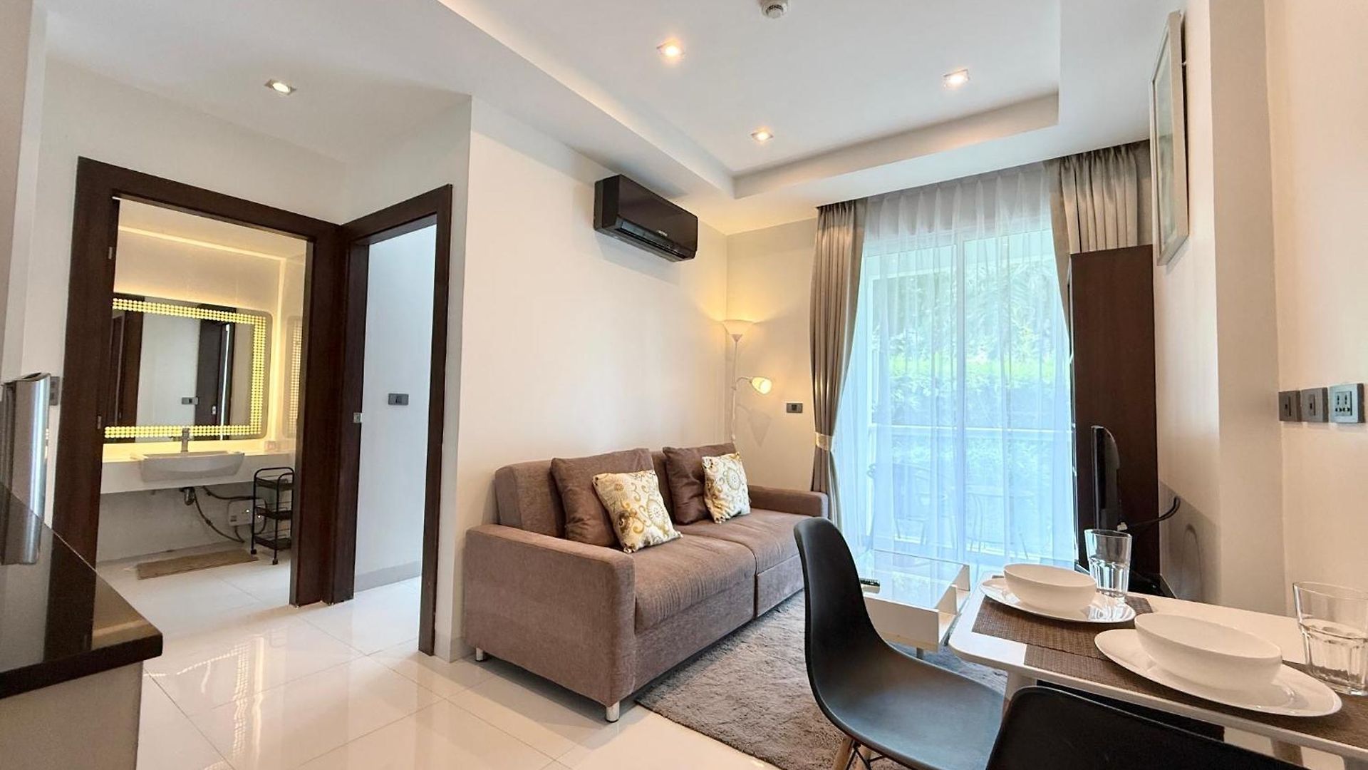 Garden Access 1 Bedroom In Serenity Pattaya