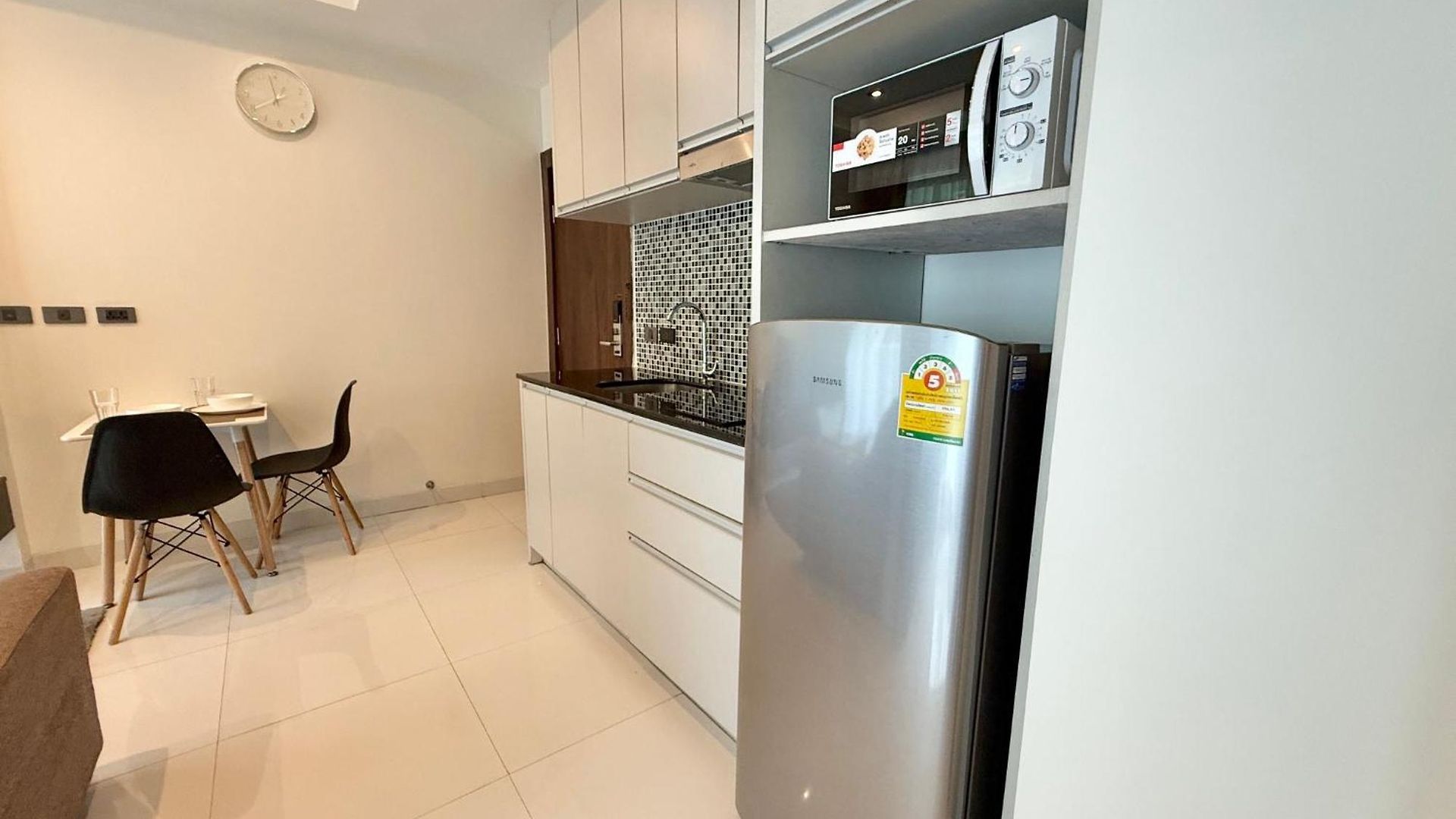 Garden Access 1 Bedroom In Serenity * Pattaya