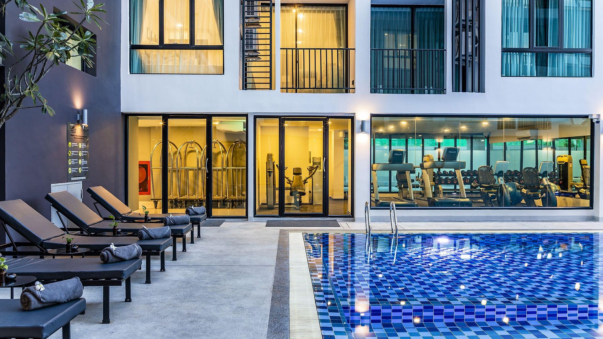 The Rizin Hotel