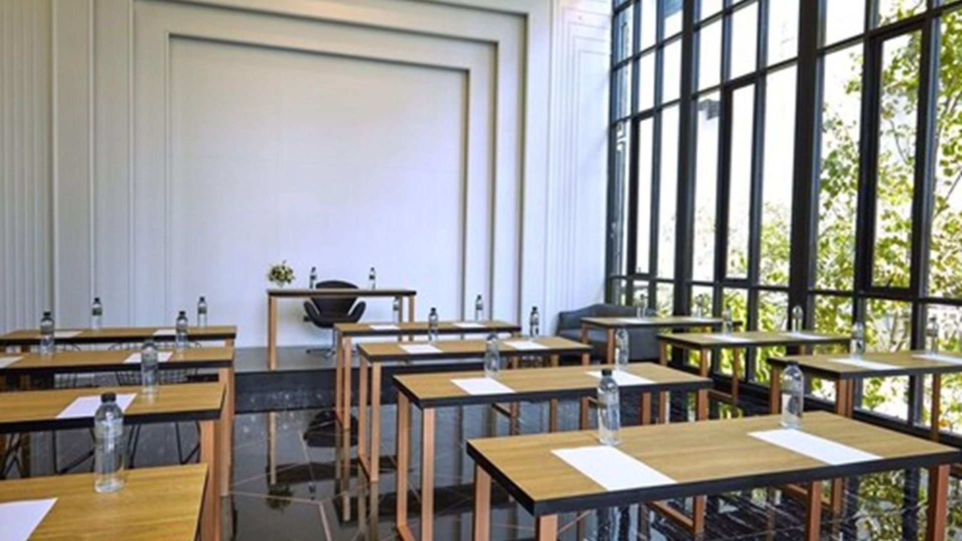 Chezzotel โรงแรม 4*