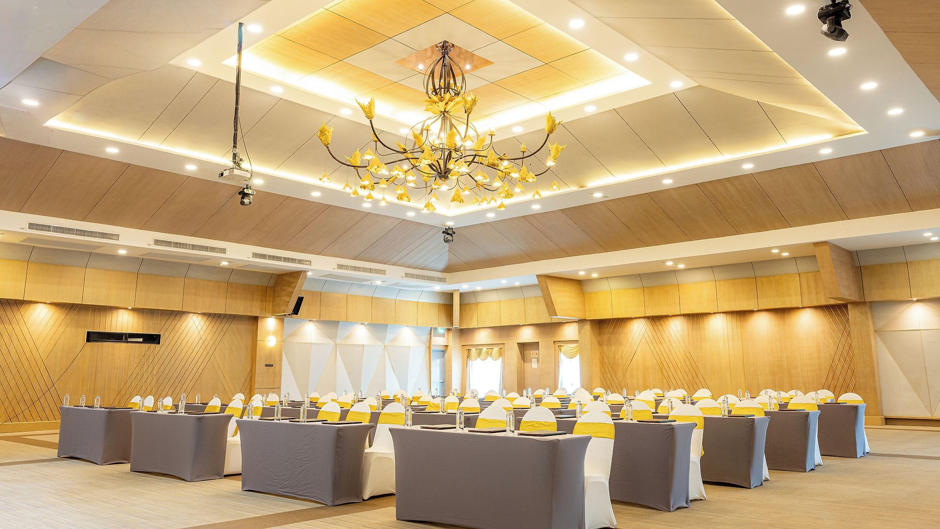 โรงแรม Bay Jomtien Pattaya