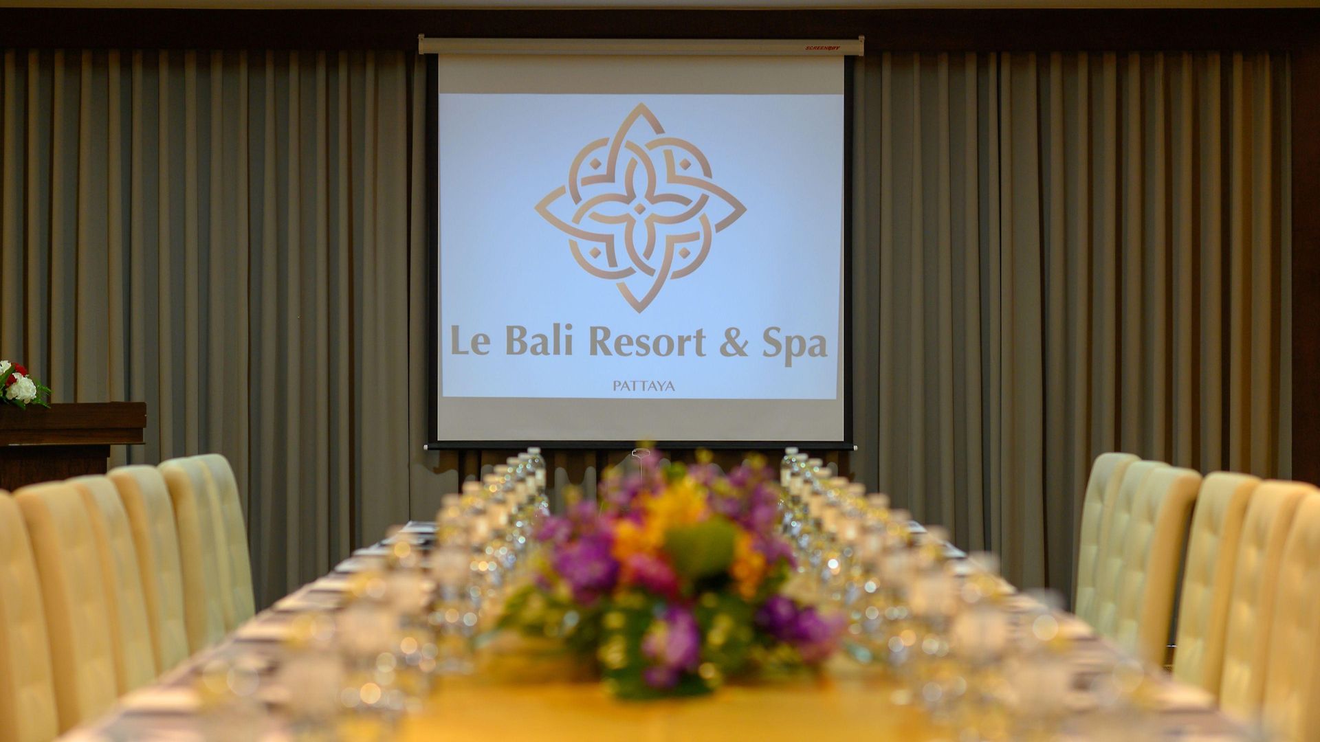 Le Bali 5* Pattaya