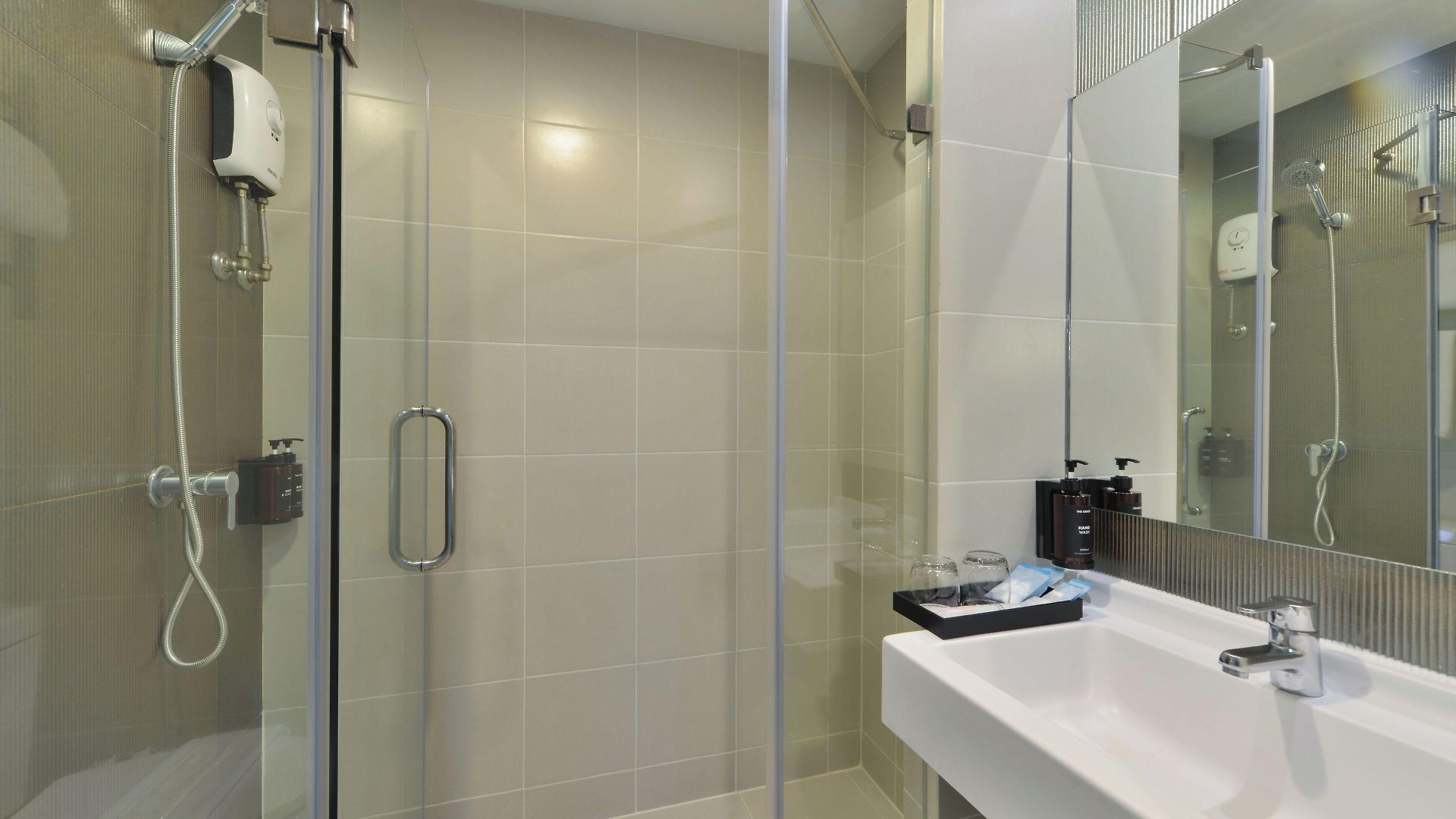 The Grass Serviced โรงแรม