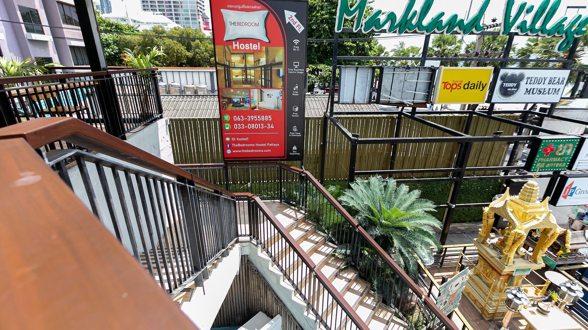 The Bedrooms ที่พัก *