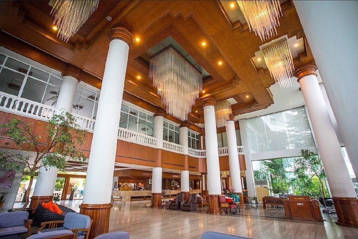 โรงแรมรอยัลพาเลซ Pattaya