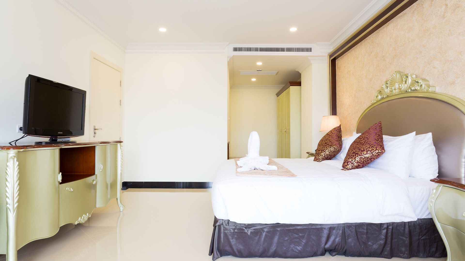 Crystal Pattaya