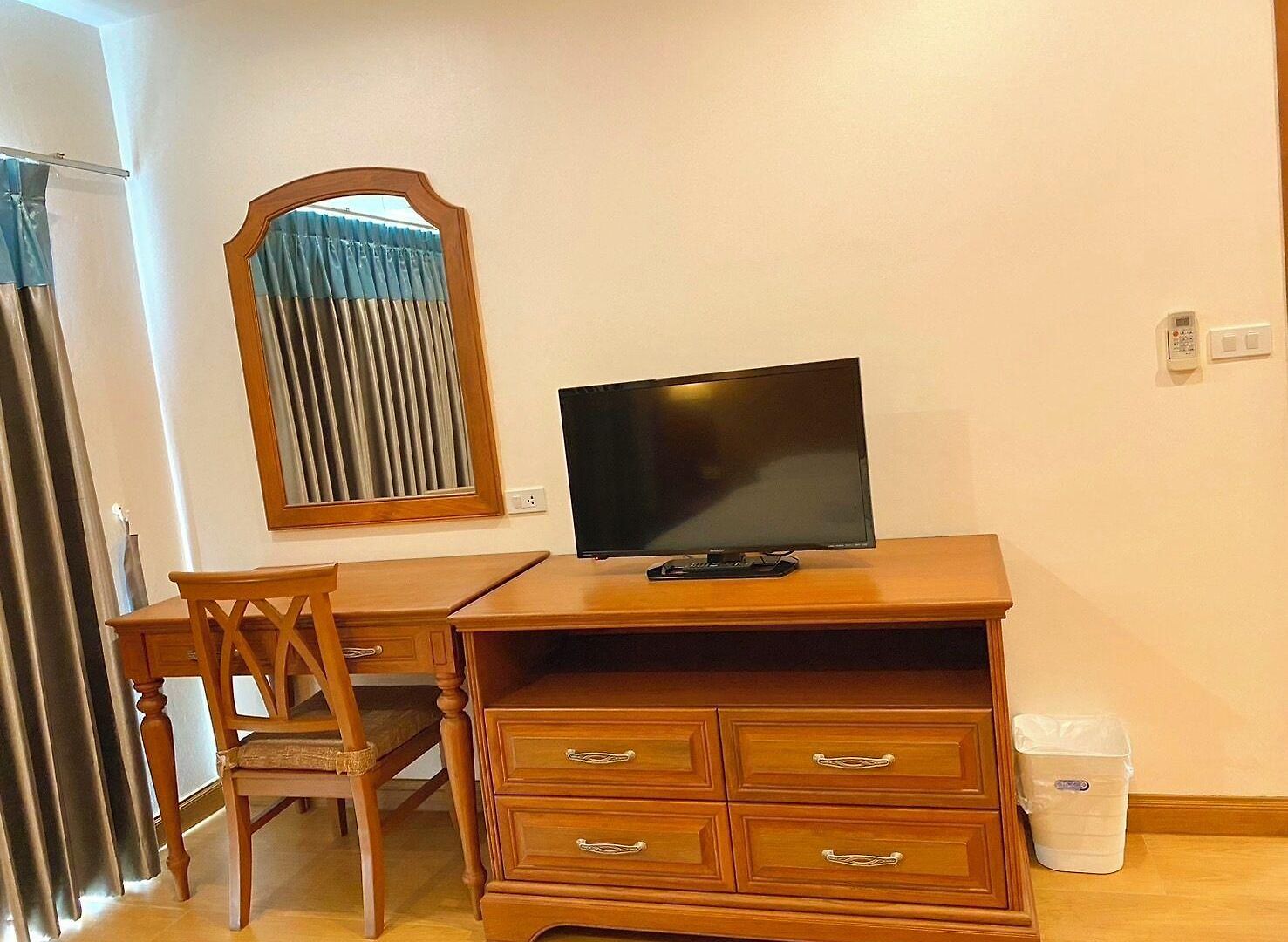 Dhotel Hotel