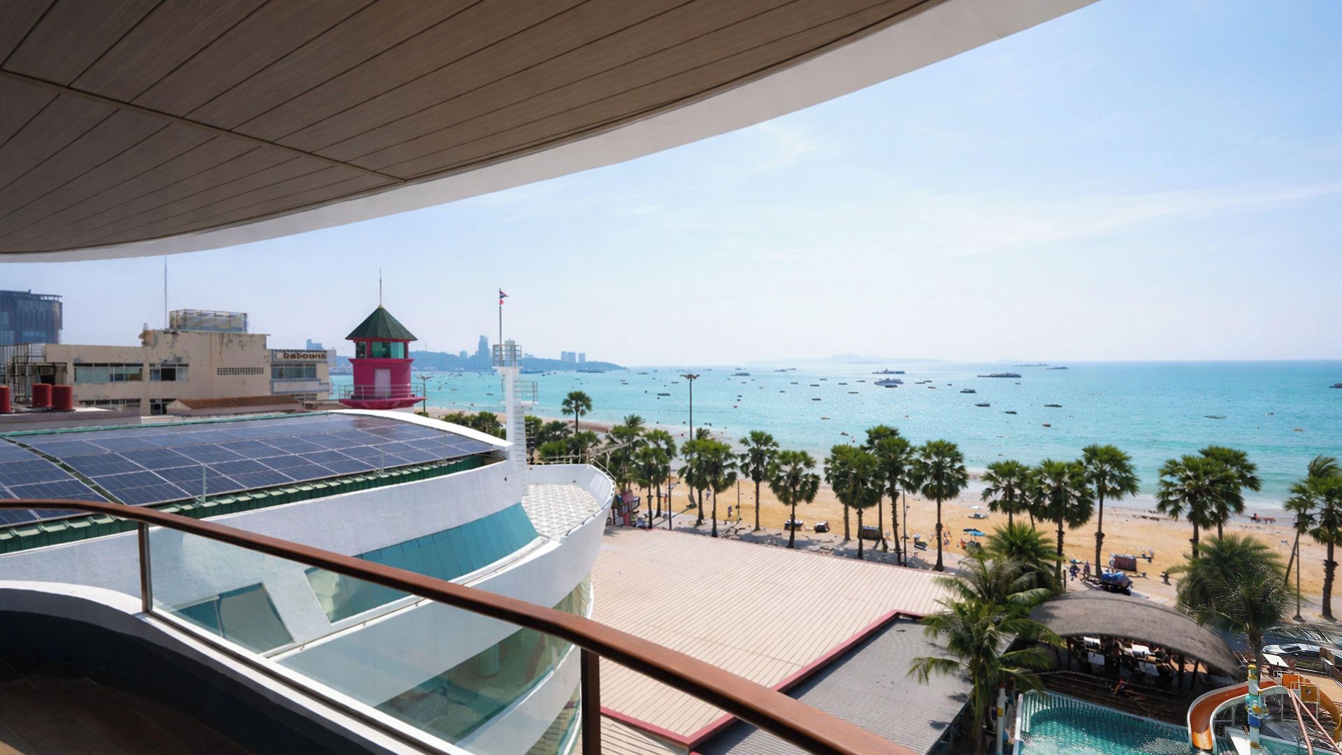 The Cruise 4* Pattaya