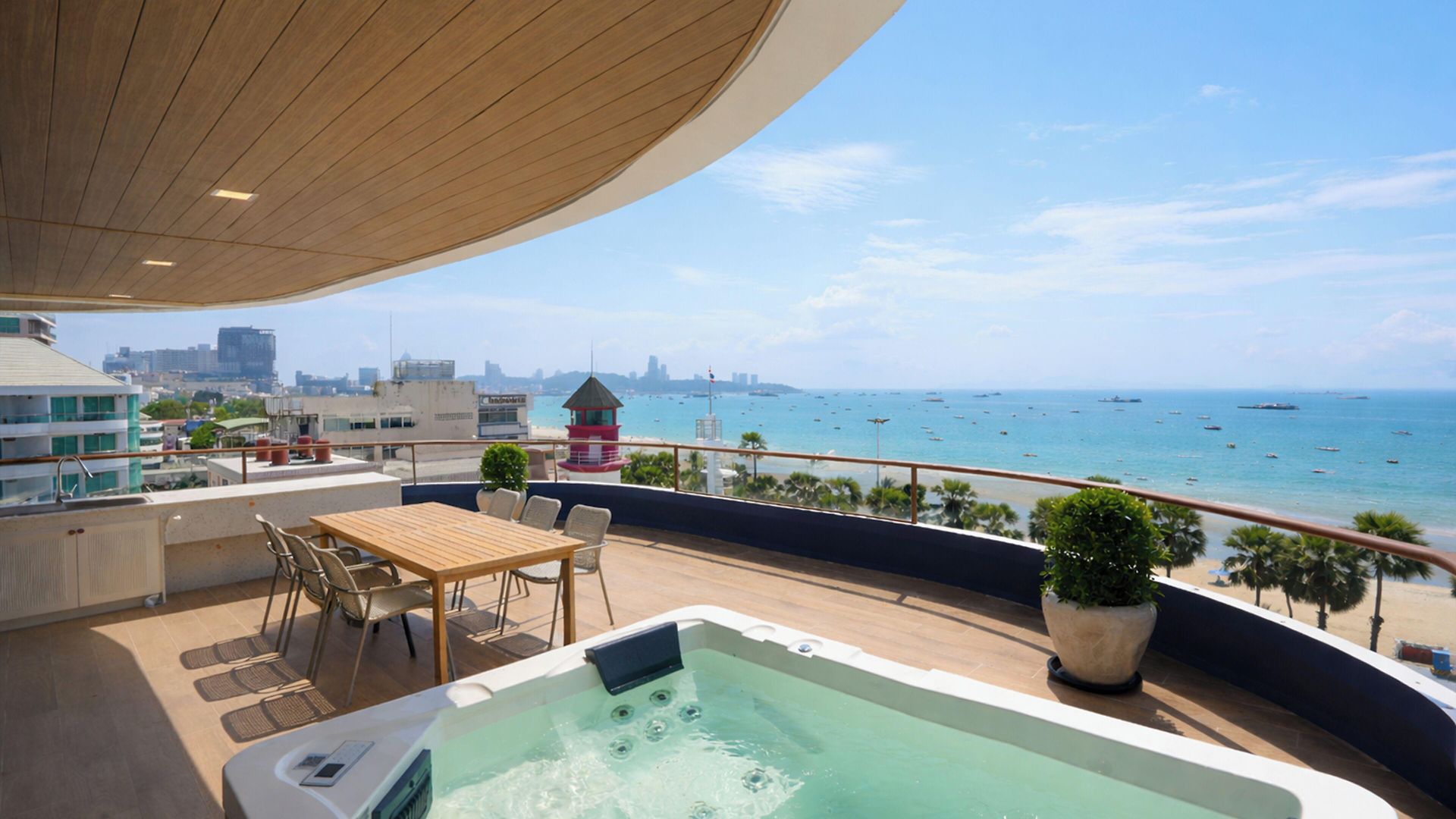 The Cruise โรงแรม 4*