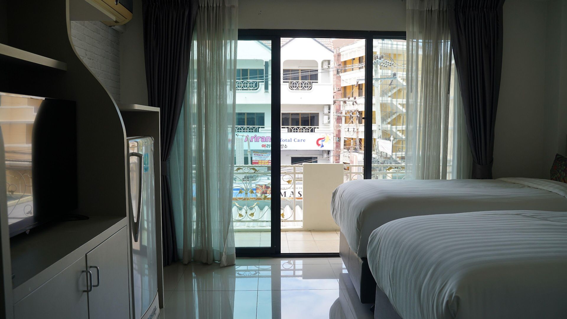 Hostel V Style Pattaya North Beach *