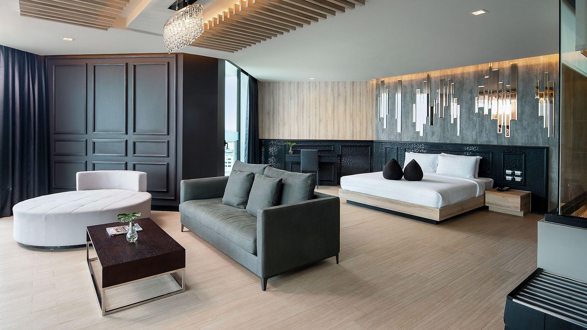 Tsix5 Phenomenal Pattaya