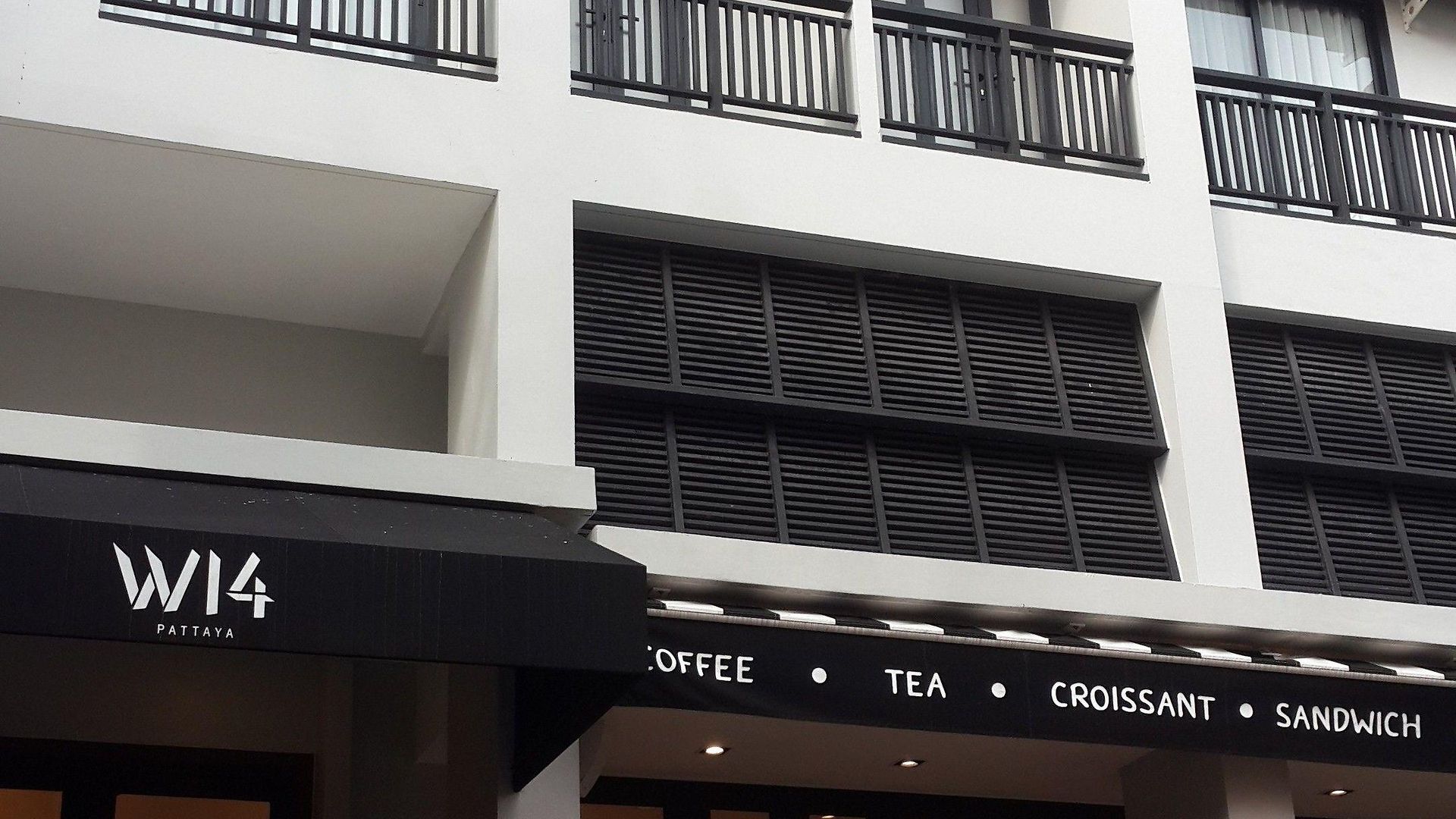 W14 โรงแรม Pattaya