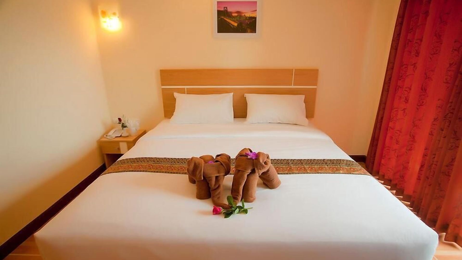 Iris โรงแรม Pattaya