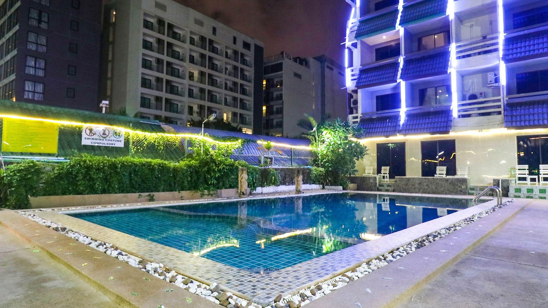 Natural Hotel 3*