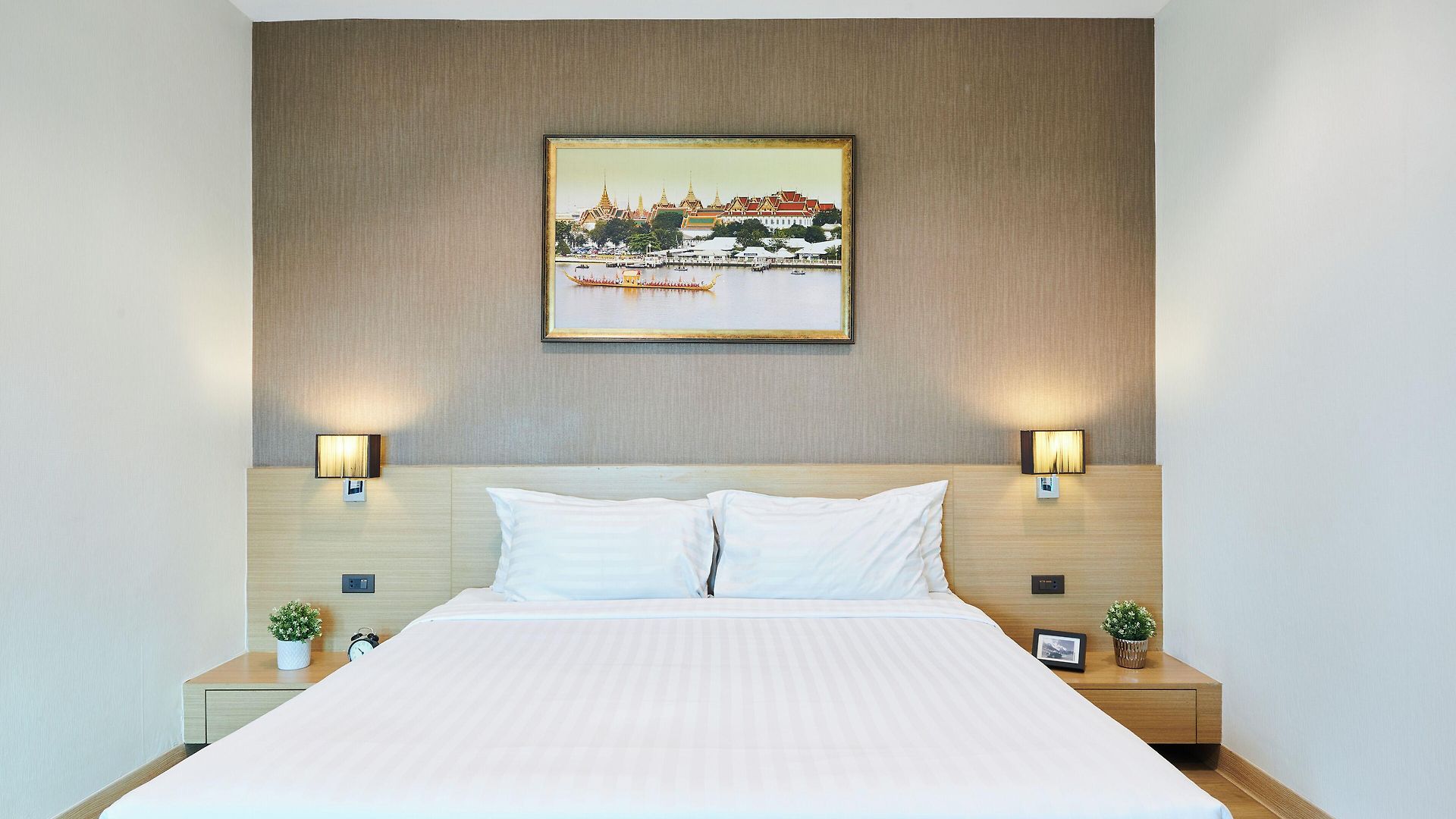 Adelphi Pattaya