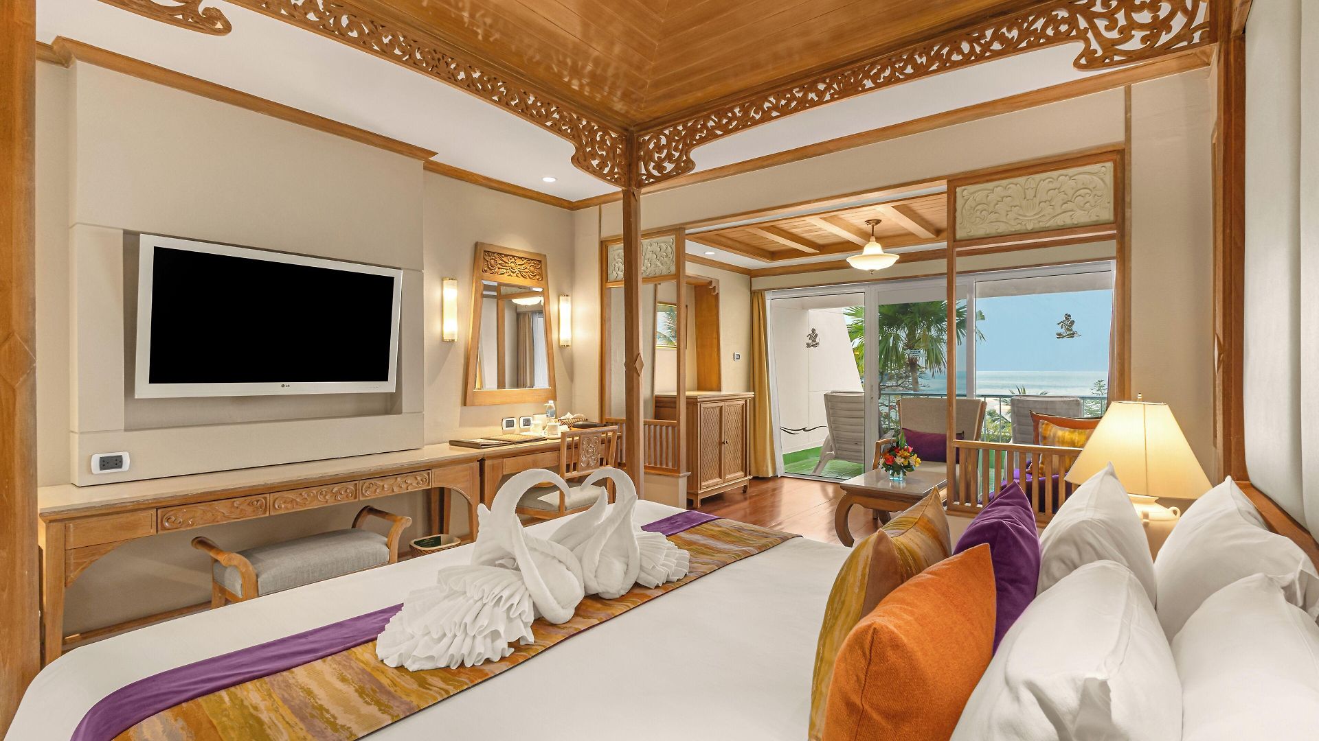 โรงแรม Royal Cliff Terrace 5*