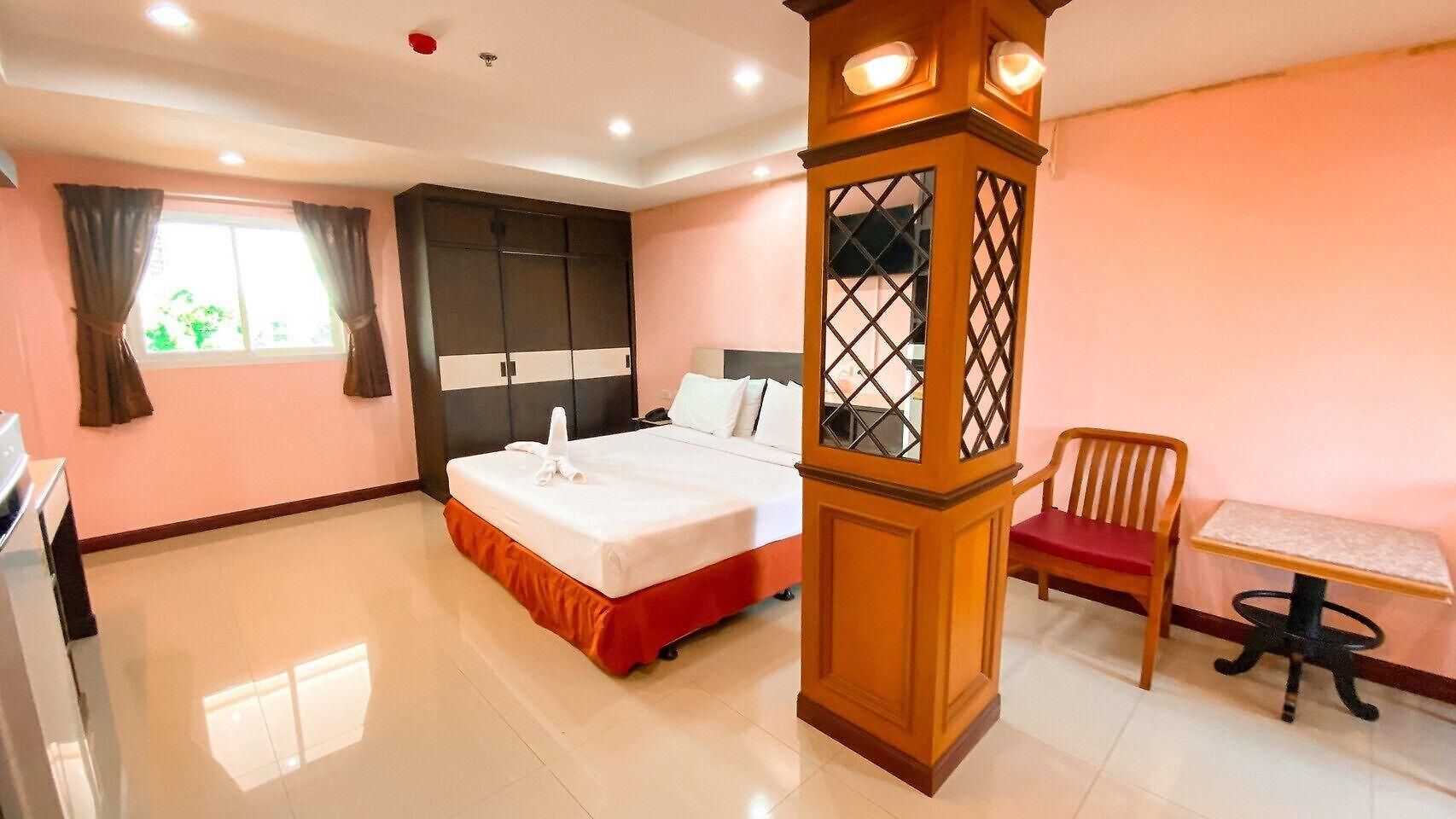 Hotel Oyo 523 Aa Pattaya Ville Pattaya