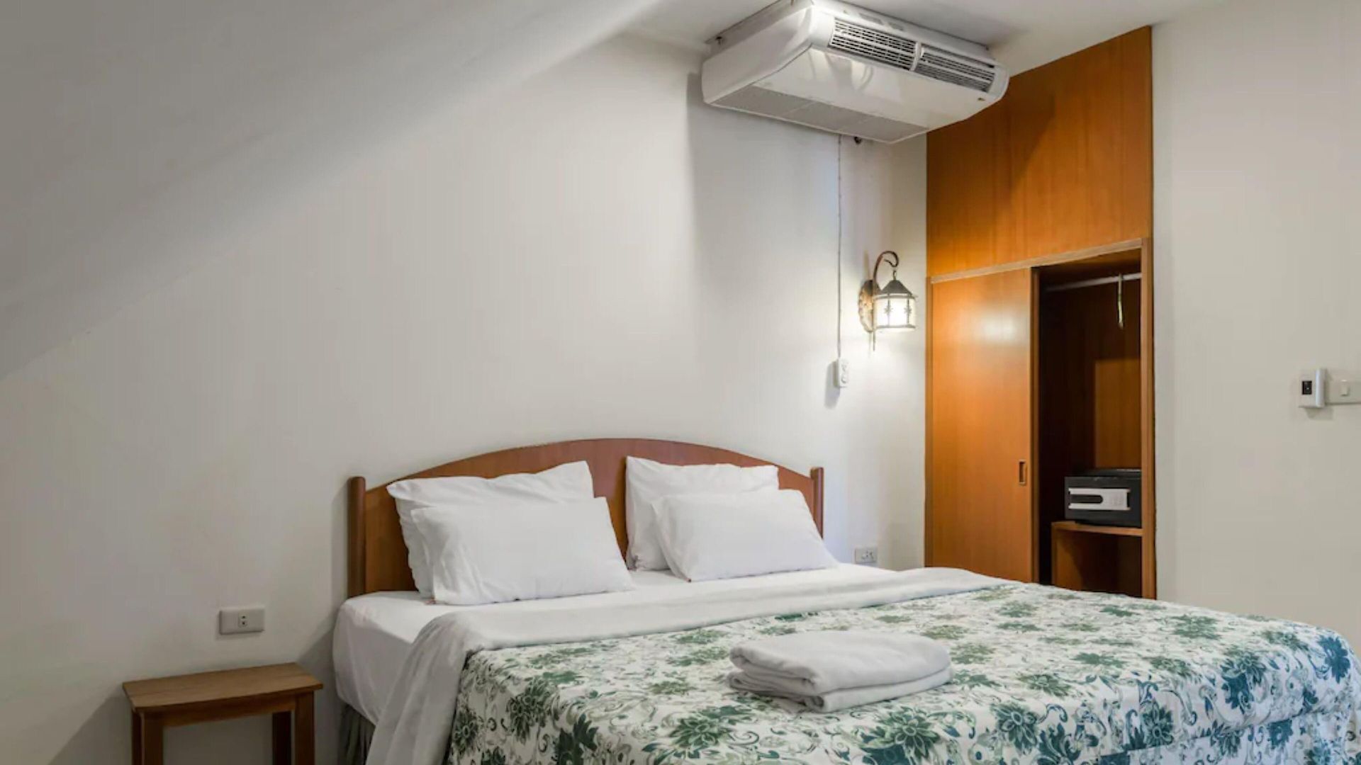 Opey De Place 3* Pattaya
