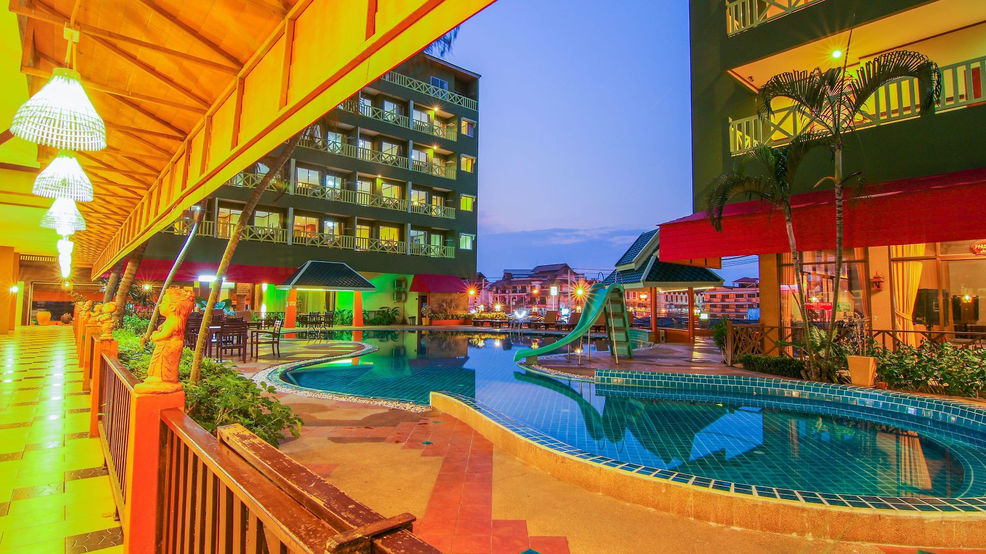 Phuphaya Resort 2*