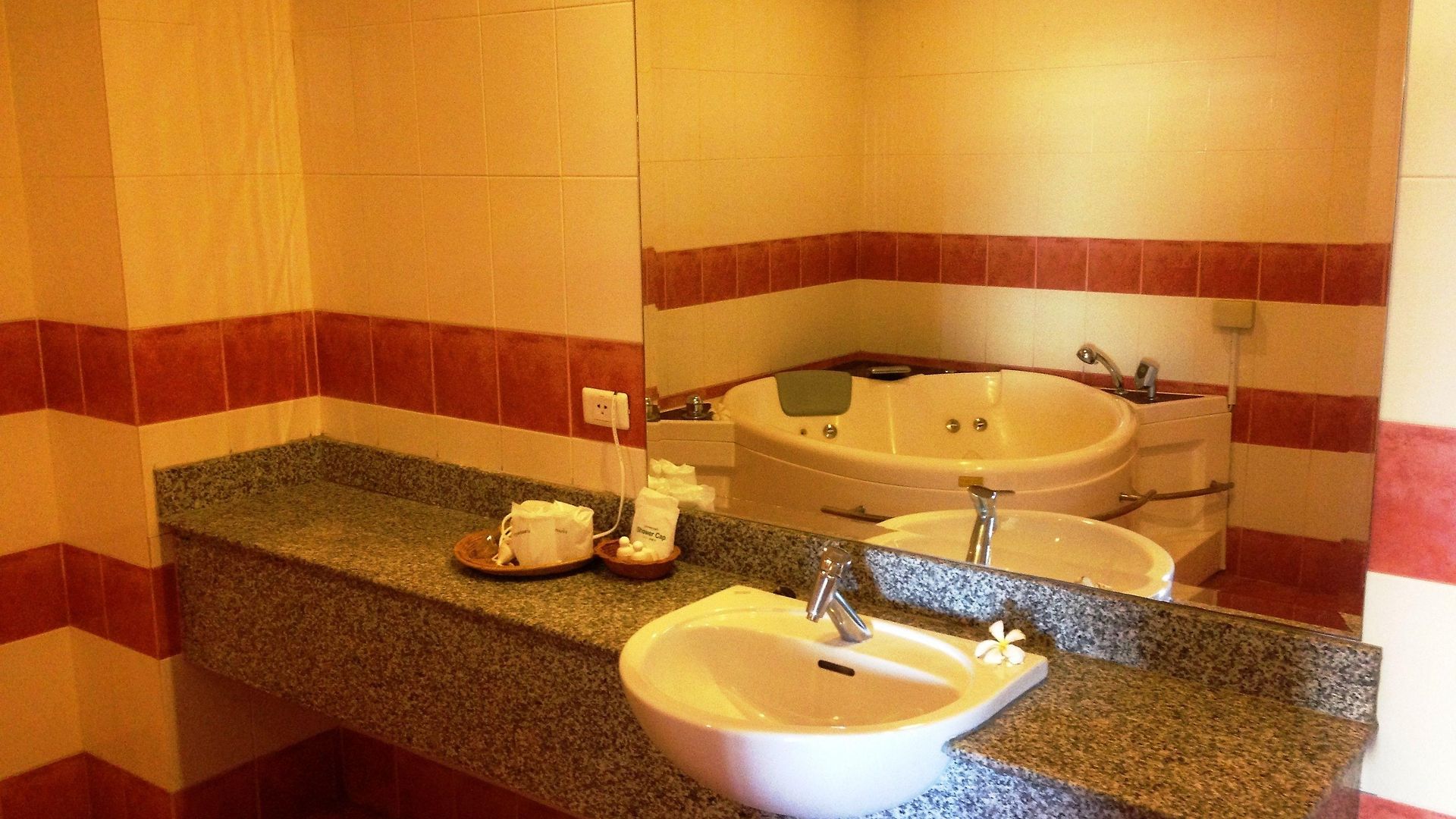 Resort Phuphaya Pattaya