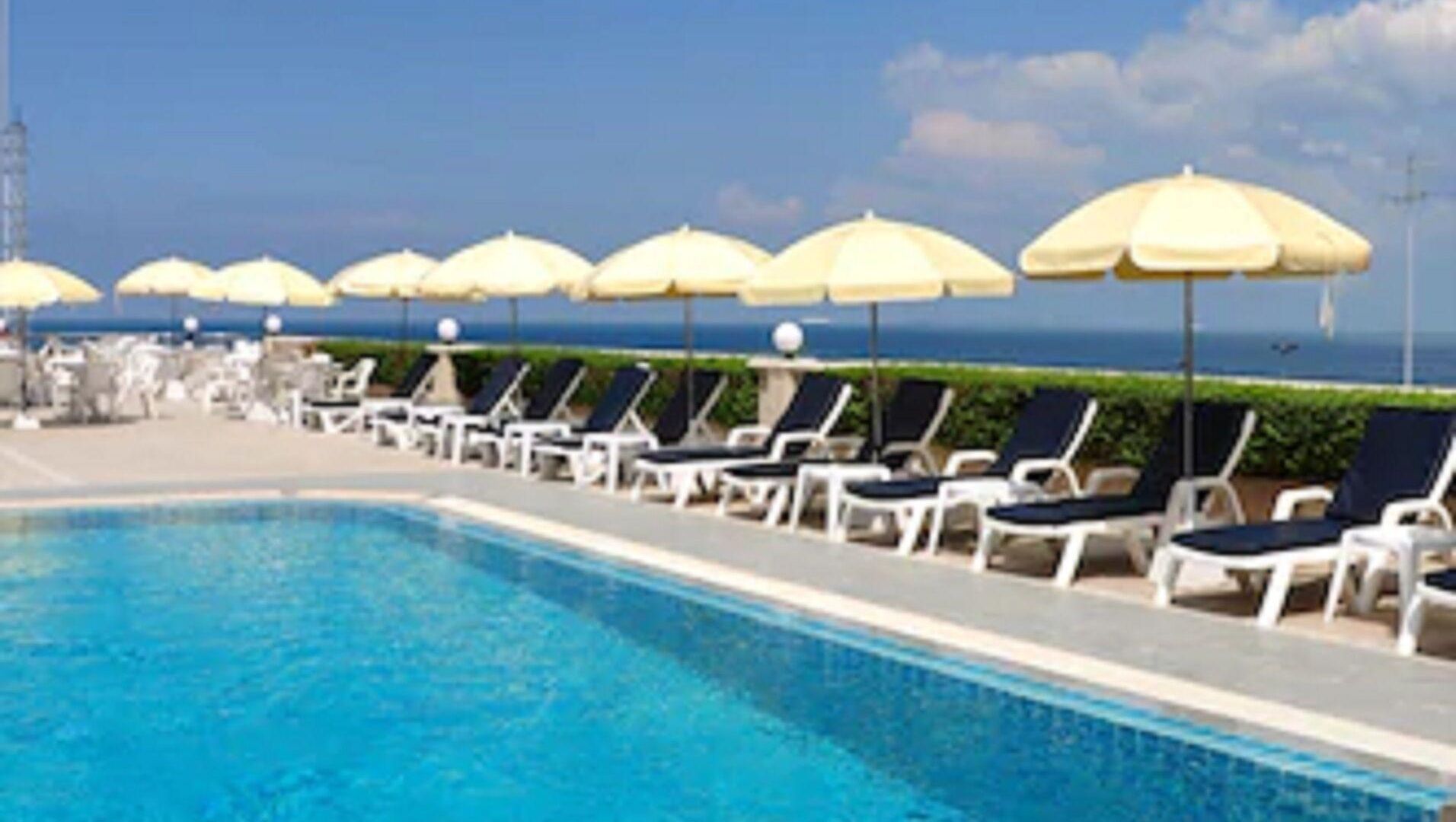 Flipper - Sha Extra Hotel 3*